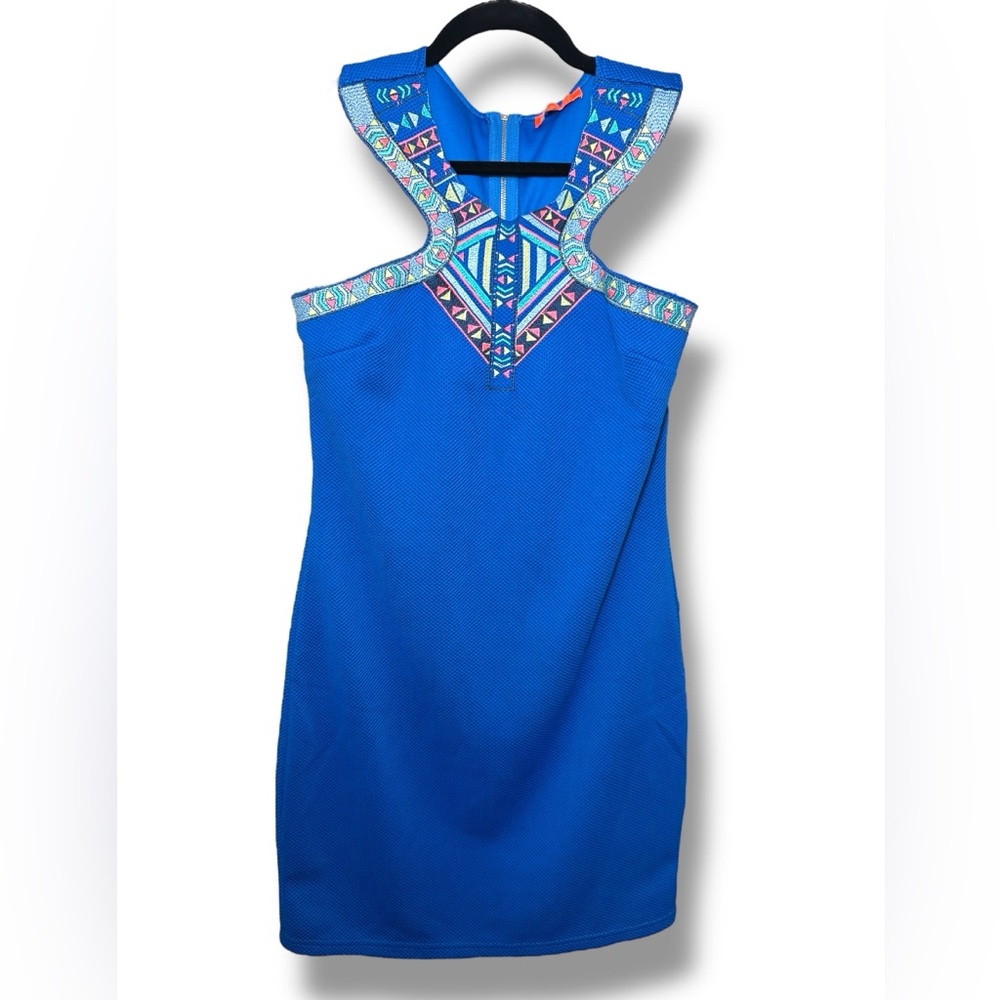 Lulumari Blue Embroidered Dress with Geometric Accents Sz Lg‎ EUC